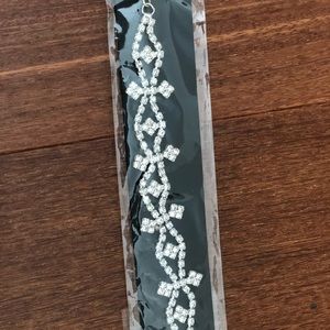 White stone bracelet